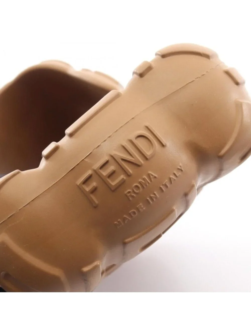 Fendi Sandals Cloud Beige